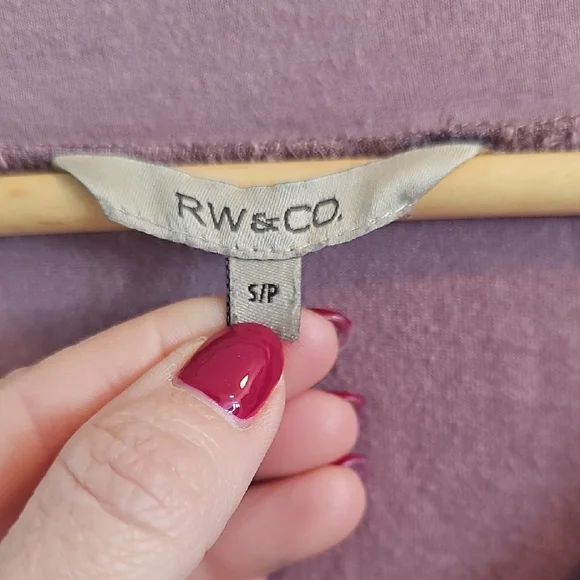 RW&CO. Dusty Rose Long Sleeve Top - Picture 2 of 3